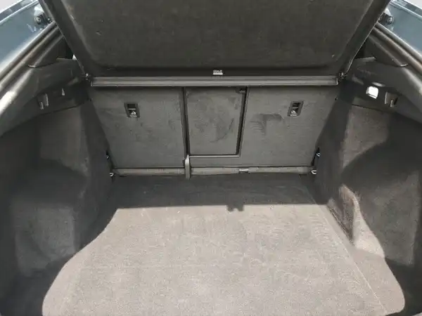 AUDI Q4 SPORTBACK (13/17)