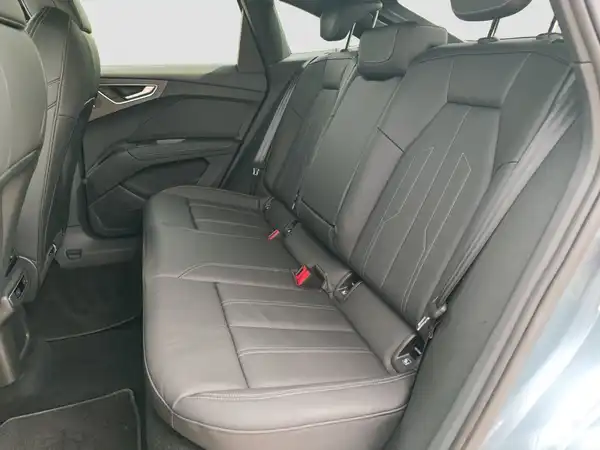 AUDI Q4 SPORTBACK (9/17)