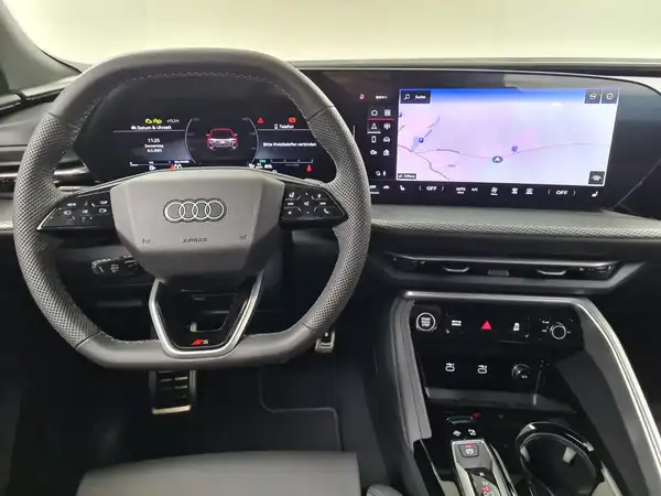 AUDI Q5 (11/17)