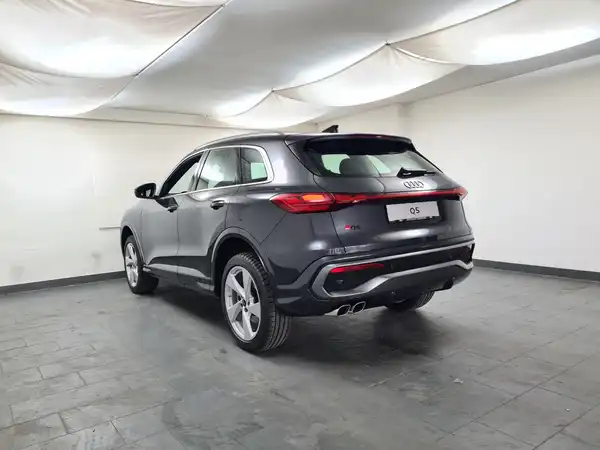 AUDI Q5 (5/17)
