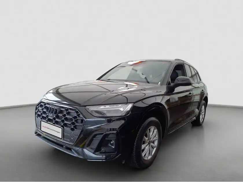 AUDI Q5 (1/3)