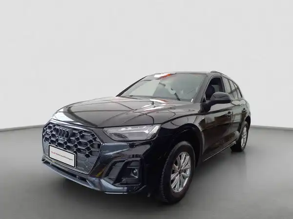 AUDI Q5 (1/3)