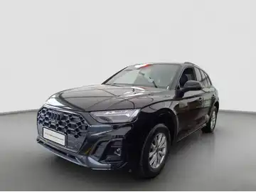 AUDI Q5 (1/3)