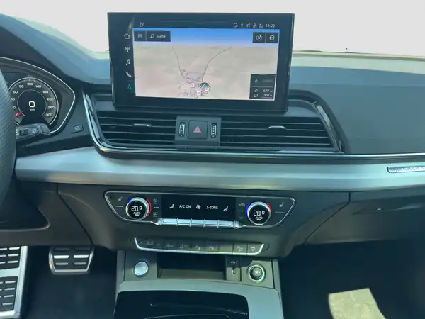 AUDI Q5 (12/17)