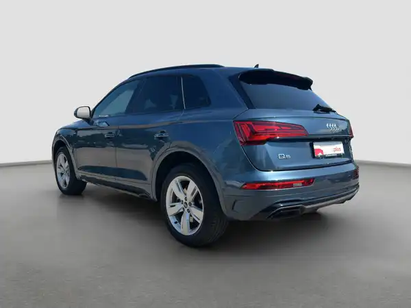 AUDI Q5 (7/17)