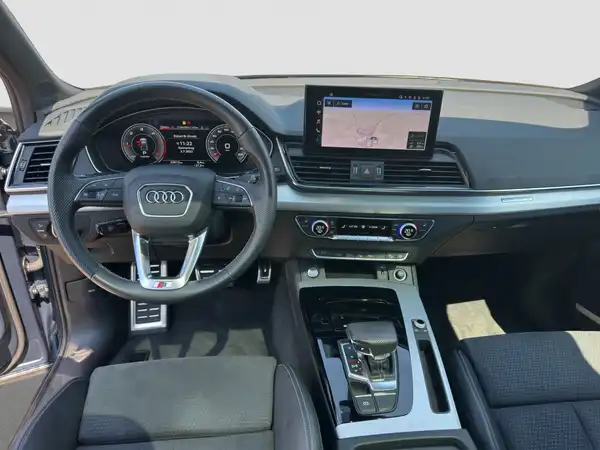 AUDI Q5 (10/17)