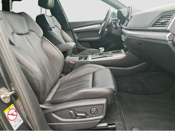 AUDI Q5 (14/16)