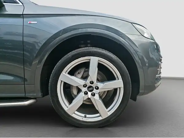 AUDI Q5 (16/16)