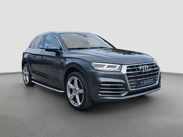 AUDI Q5 (4/16)