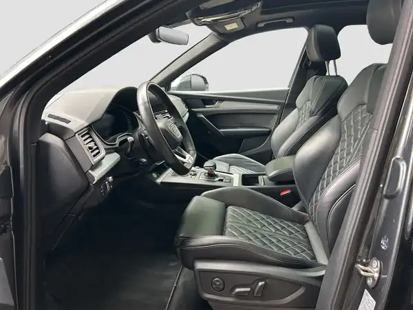 AUDI Q5 (8/16)