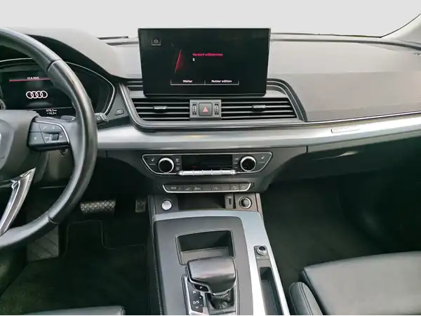 AUDI Q5 (12/16)