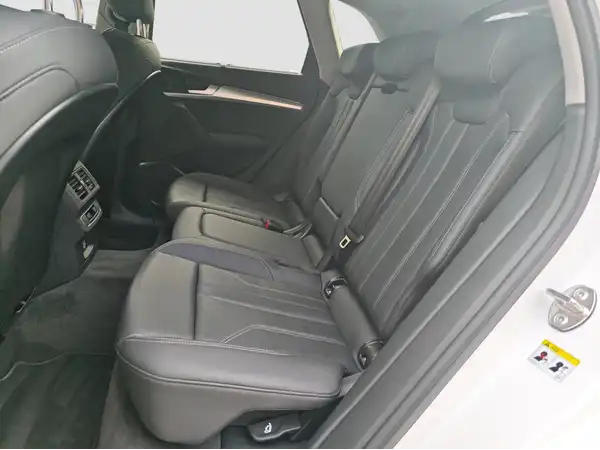 AUDI Q5 (9/16)