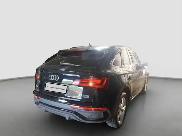 AUDI Q5 (3/4)