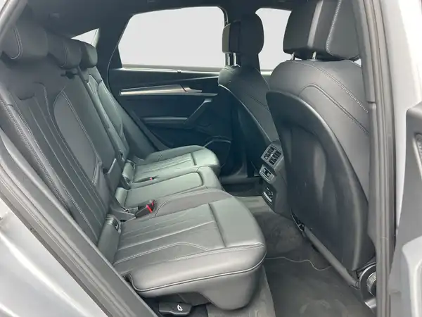 AUDI Q5 (15/16)