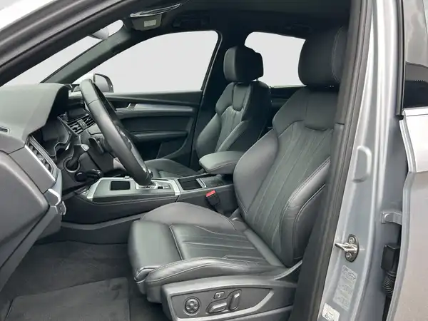AUDI Q5 (8/16)