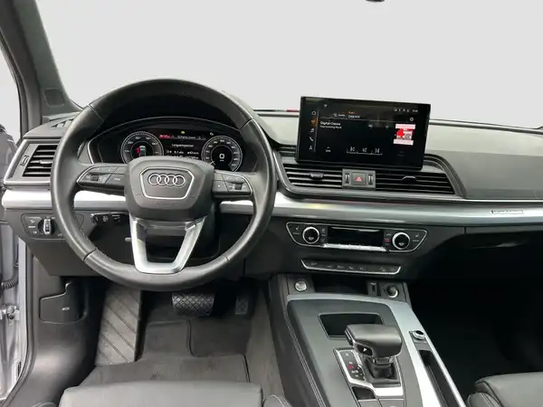 AUDI Q5 (10/16)