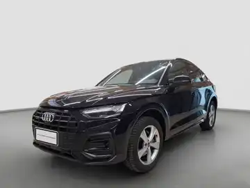 AUDI Q5 (1/4)