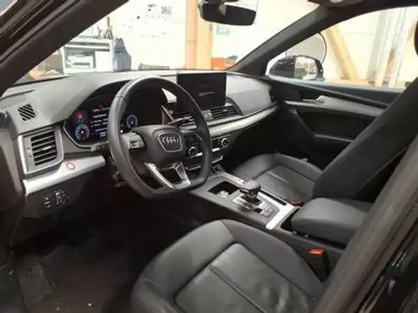 AUDI Q5 (3/3)