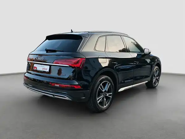 AUDI Q5 (5/13)