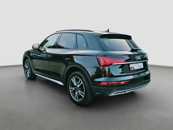 AUDI Q5 (7/13)