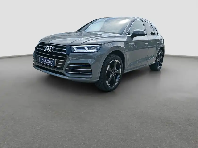 AUDI Q5 (1/16)