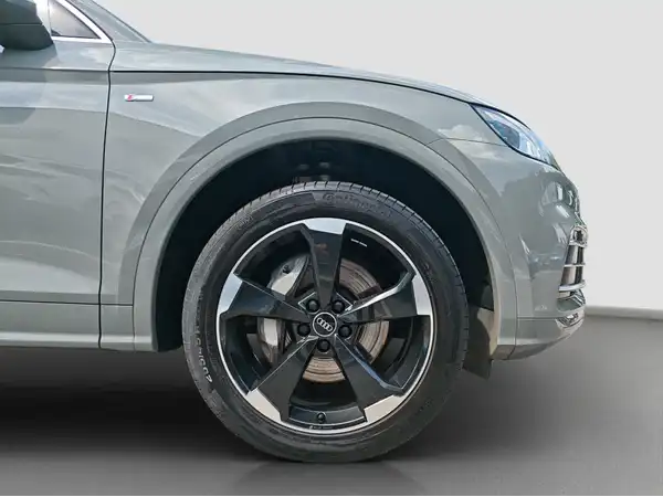 AUDI Q5 (16/16)