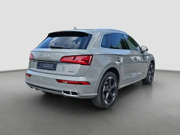 AUDI Q5 (5/16)