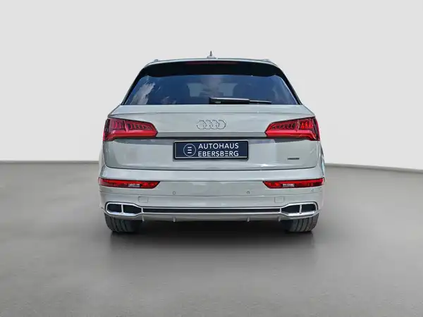 AUDI Q5 (6/16)