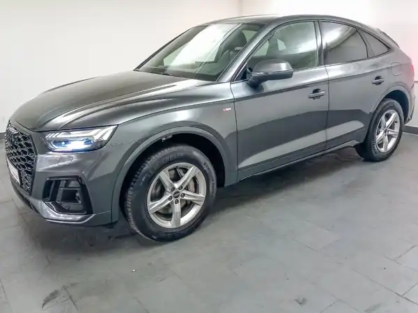 AUDI Q5 (1/20)
