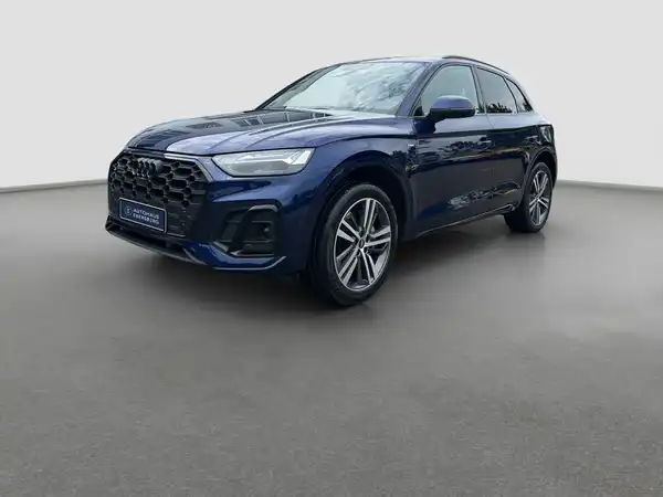 AUDI Q5 (1/16)