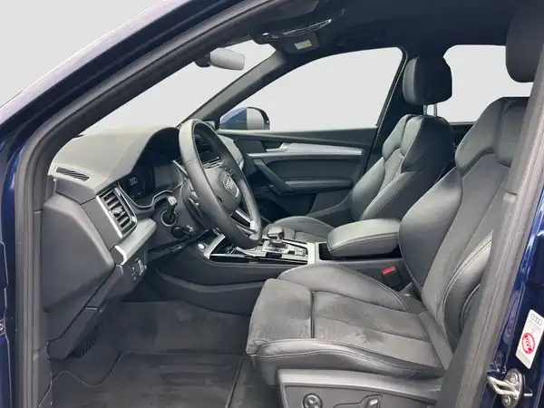 AUDI Q5 (8/16)