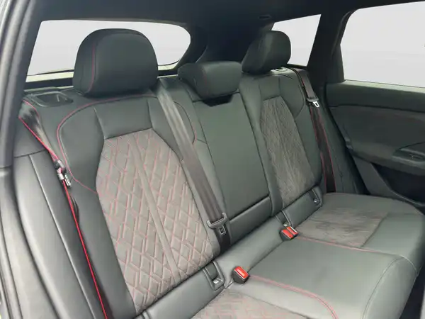 AUDI Q6 E-TRON (16/17)