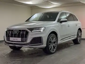AUDI Q7 (1/21)