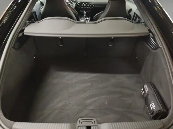 AUDI TT COUPÉ (13/16)