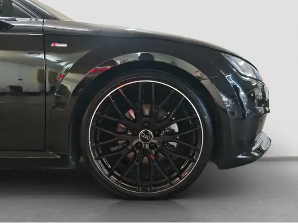 AUDI TT COUPÉ (16/16)
