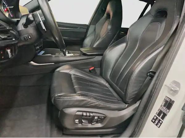 BMW X5 (8/16)