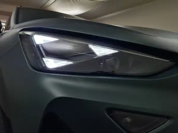 CUPRA FORMENTOR (15/19)