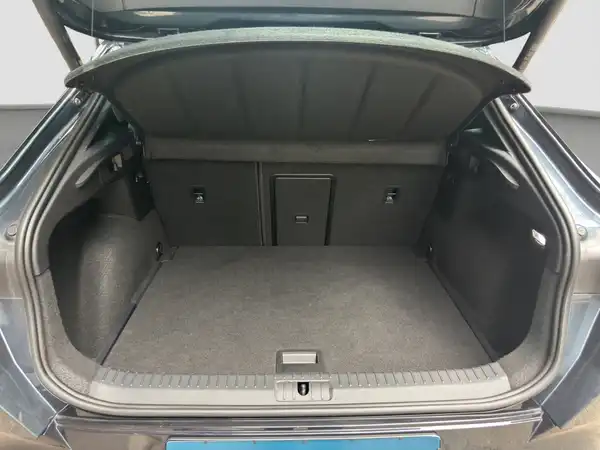 CUPRA FORMENTOR (13/16)