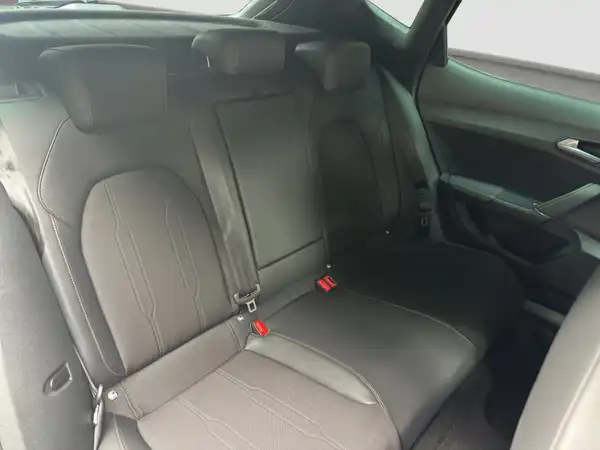CUPRA FORMENTOR (15/16)