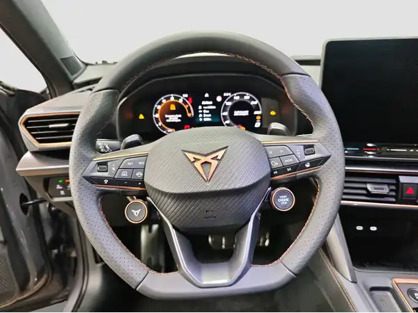 CUPRA FORMENTOR (11/16)