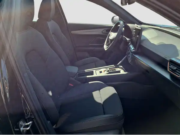 CUPRA FORMENTOR (14/16)