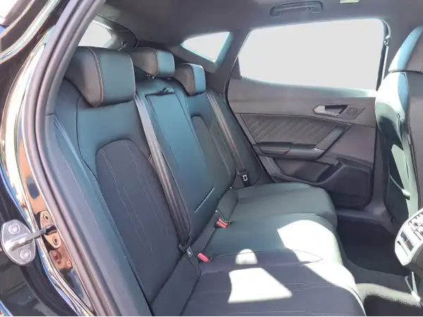 CUPRA FORMENTOR (15/16)