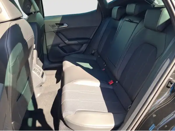 CUPRA FORMENTOR (8/16)