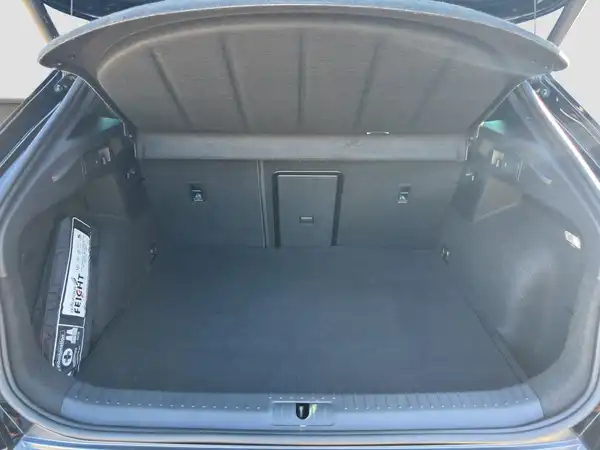 CUPRA FORMENTOR (13/17)
