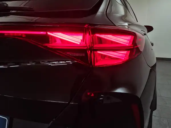 CUPRA FORMENTOR (12/17)