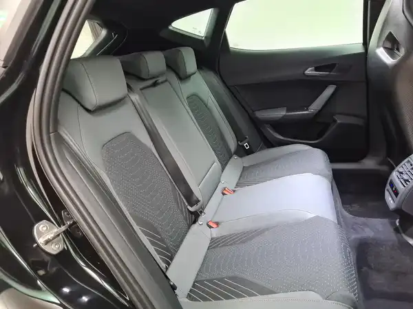 CUPRA FORMENTOR (16/17)