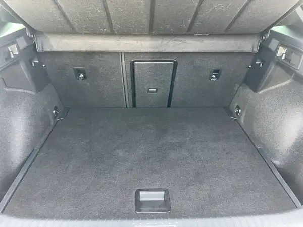 CUPRA FORMENTOR (12/15)