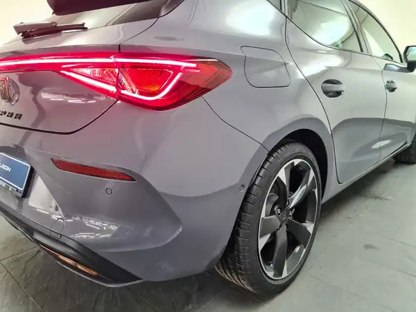 CUPRA LEON (14/18)