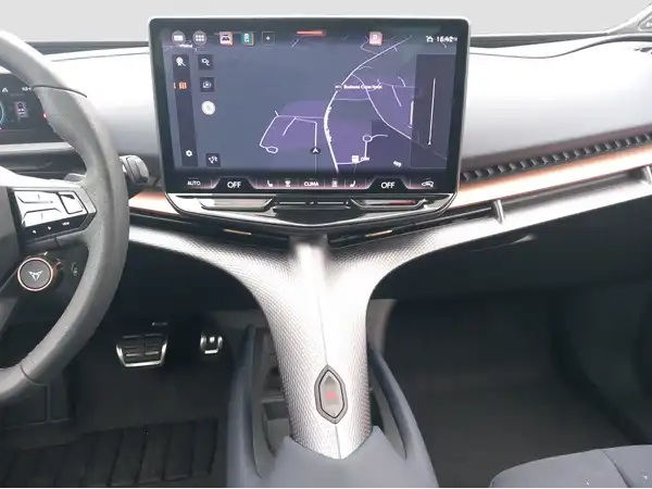 CUPRA TAVASCAN (12/17)