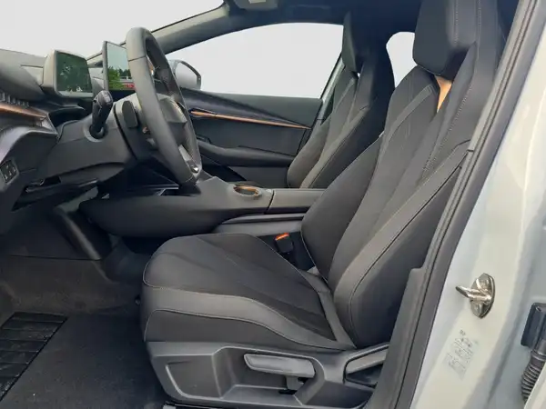 CUPRA TAVASCAN (8/16)